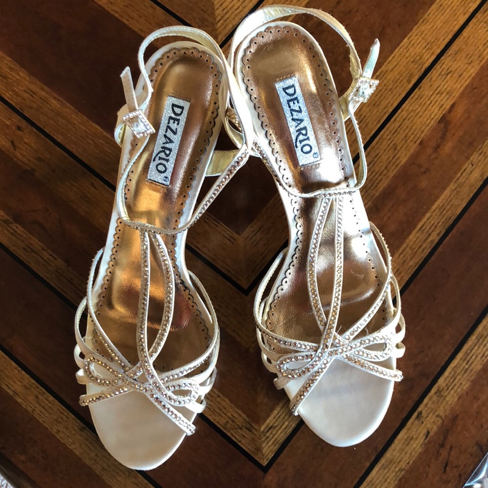 DEZARIO EUC Strappy Satin & Rhinestone Heels 9